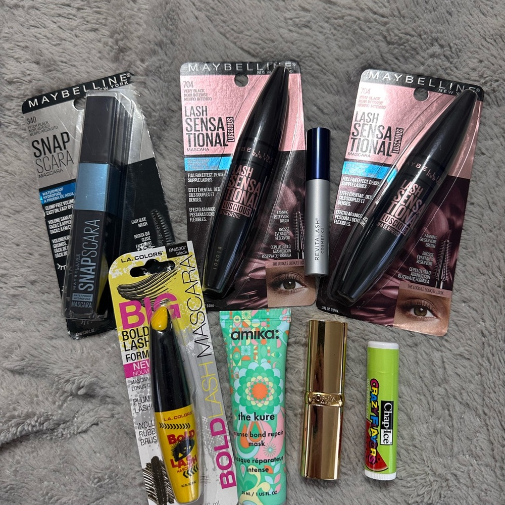 NEW Beauty Bundle - Picture 2 of 9